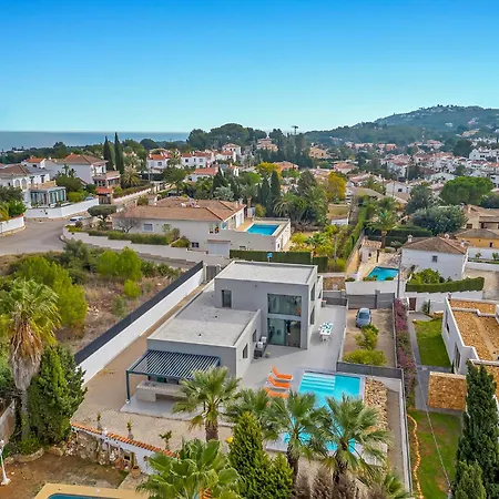 Villa Casa Mieke Modern View Of The Montgo Mountain *